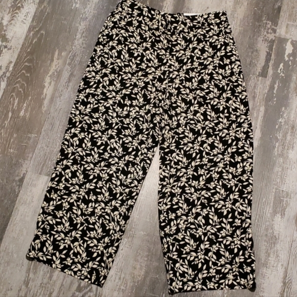 FREE with purchase - Picture 3 of 4